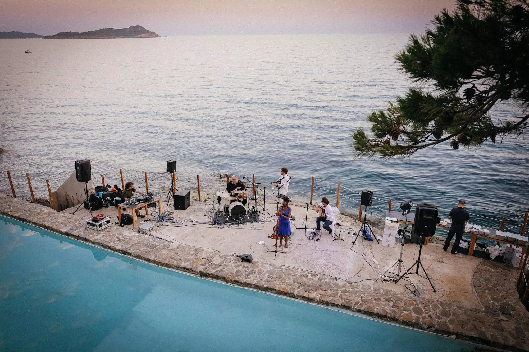 Hôtel le provençal Jazz à Porquerolles - photographe corporate toulon Laurent Parienti