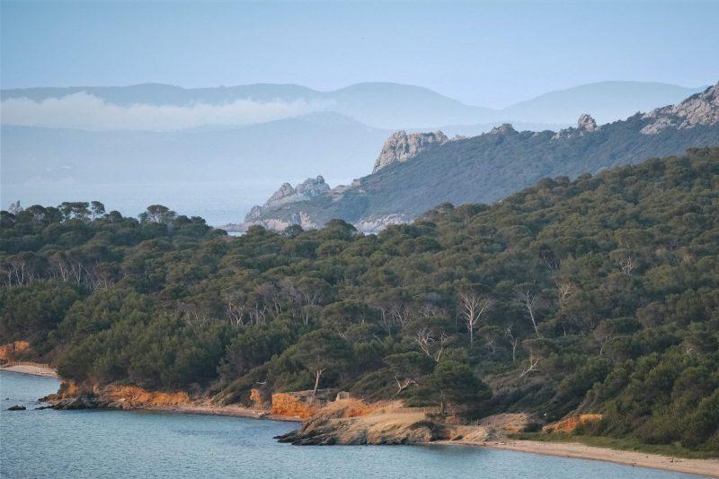 Fondation Carmignac île de Porquerolles, photographe Laurent Parienti