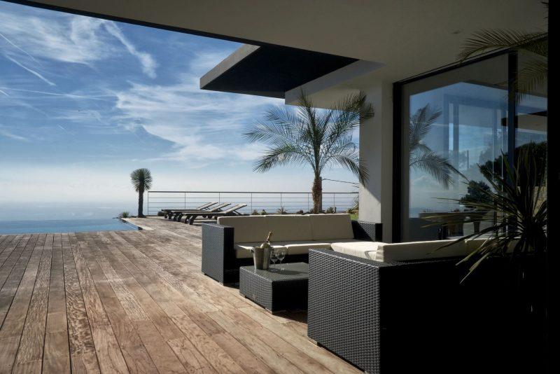 Villa de luxe vue mer Côte d'Azur - Photographe immobilier prestige Var Laurent Parienti